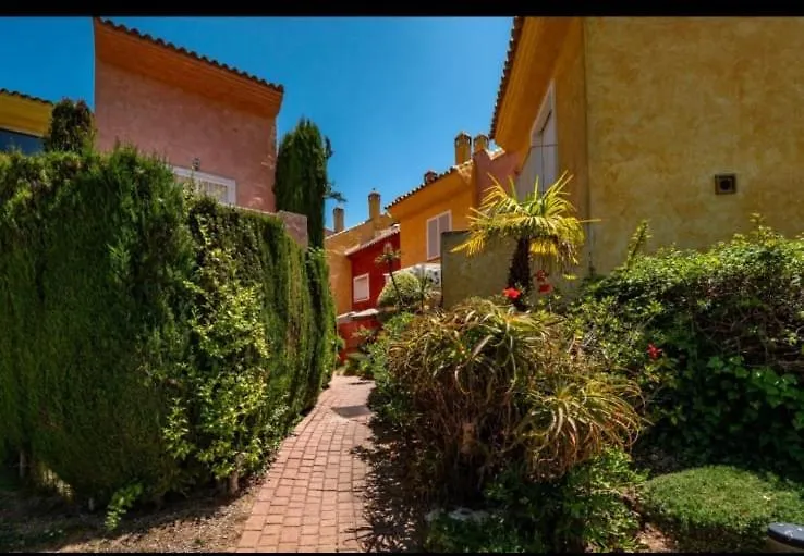 Casa Adosada En Islantilla, 3 Dormitorios,A 400 M De La Playa Islantilla