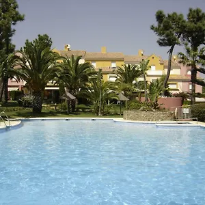 Magnífico Adosado De Esquina Con Vistas Al Golf Playas Islantilla